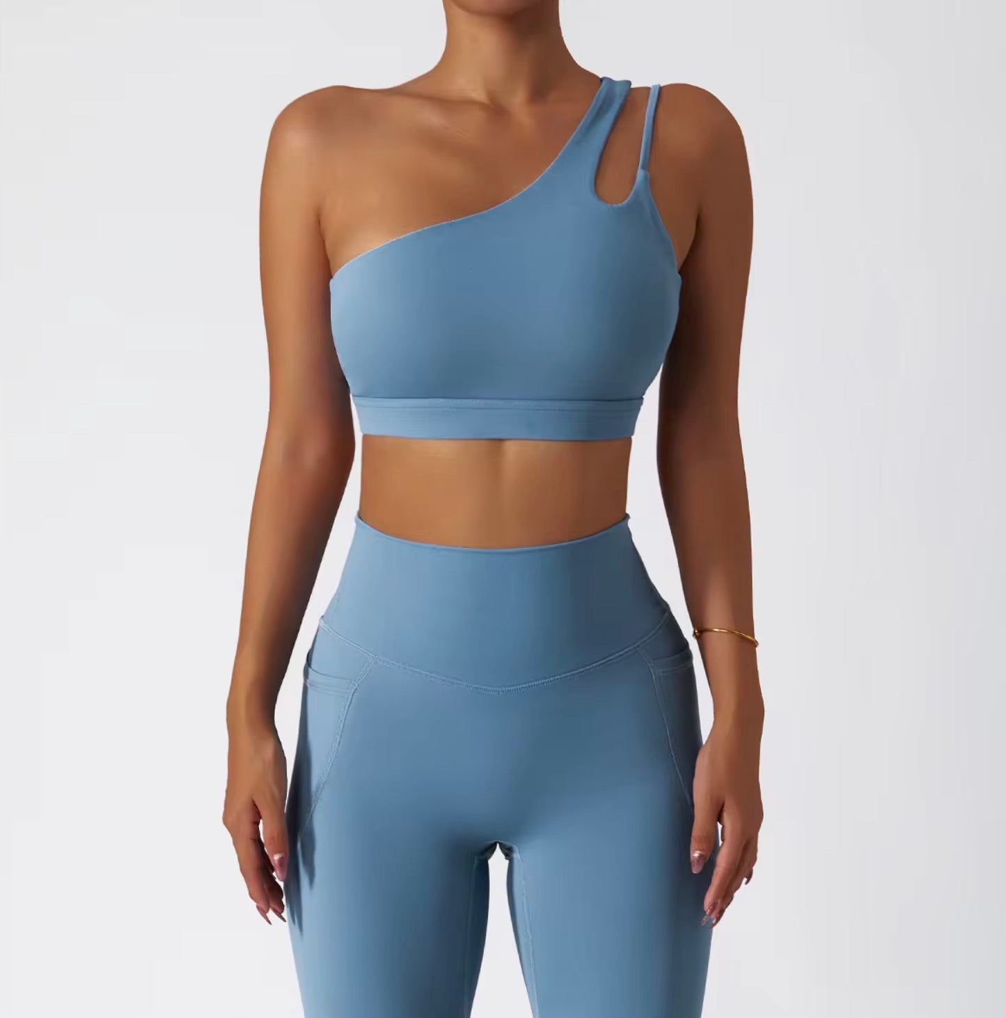 4-Piece Seamless Tummy Control Sportswear Naked Feel Fabric Yoga Set